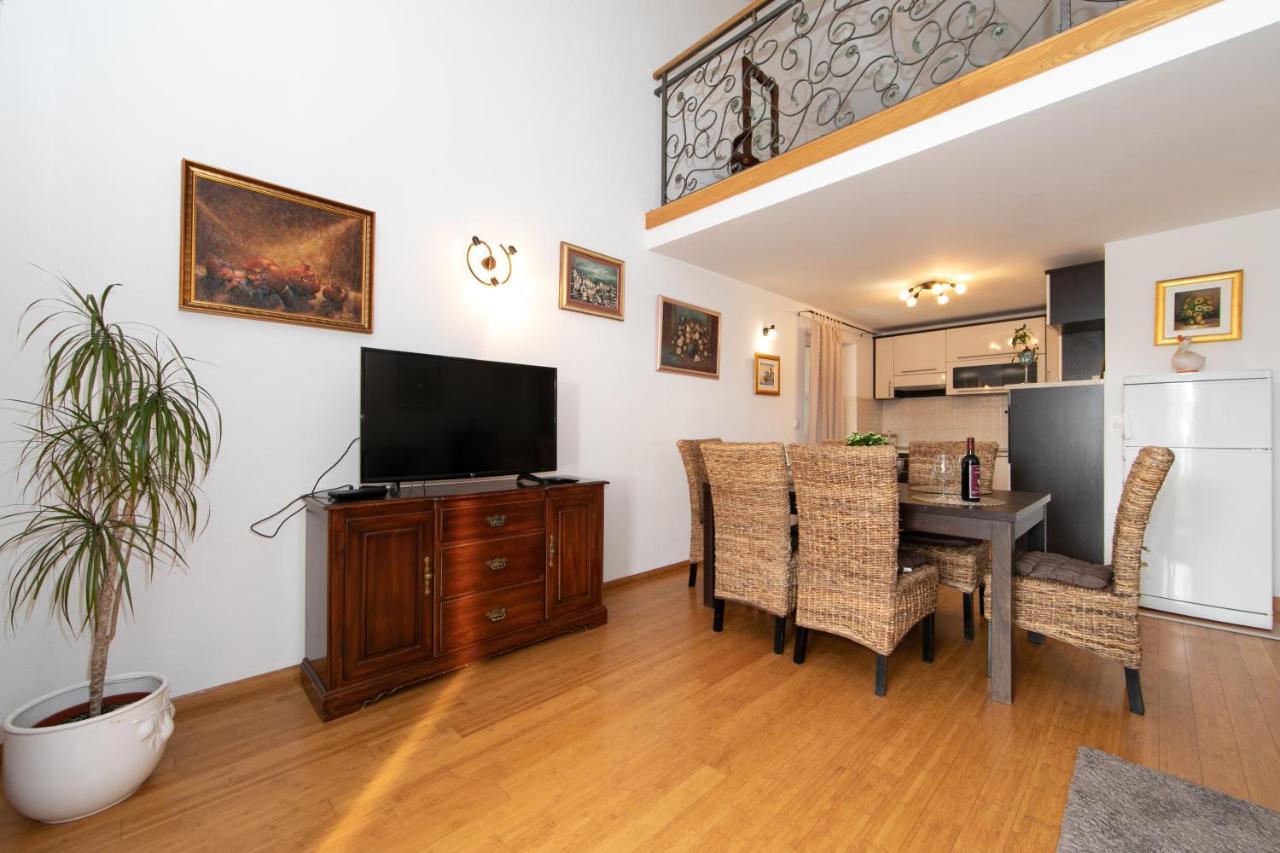 Apartmani Silva Tučepi Exteriör bild