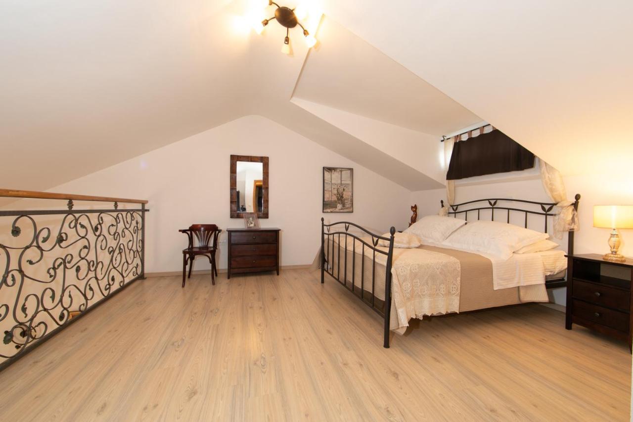 Apartmani Silva Tučepi Exteriör bild