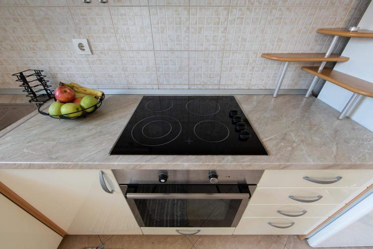 Apartmani Silva Tučepi Exteriör bild