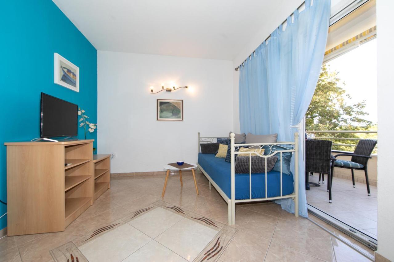 Apartmani Silva Tučepi Exteriör bild